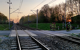 6-latek na rowerze wjechał pod pociąg. Jest ciężko ranny